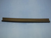 УПЛОТНИТЕЛЬ ДВЕРИ